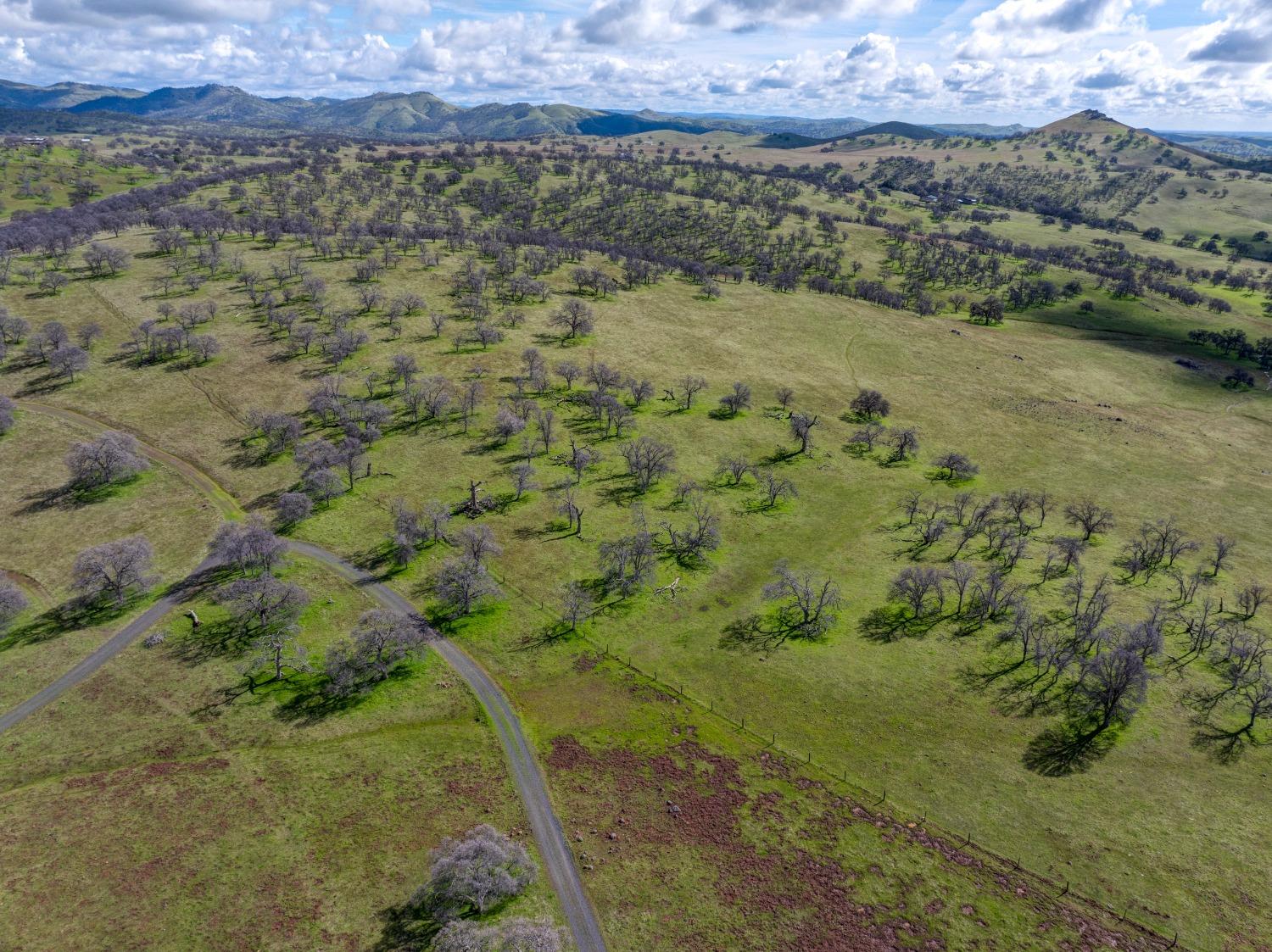 2350 Old Highway, Catheys Valley, CA 95306