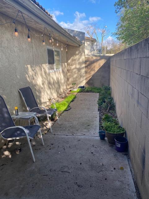 125 S Granada Dr #52, Madera, CA 93637