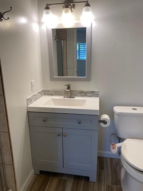 125 S Granada Dr #52, Madera, CA 93637