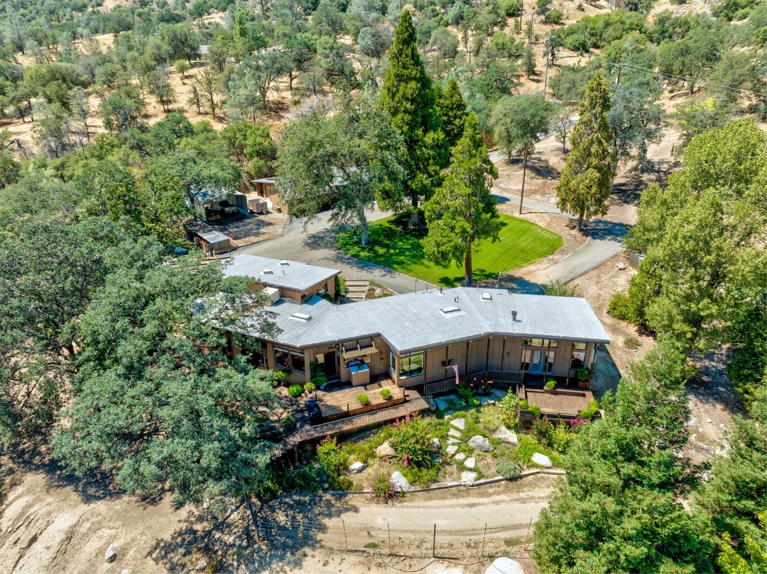 28646 Redinger Way, North Fork, CA 93643