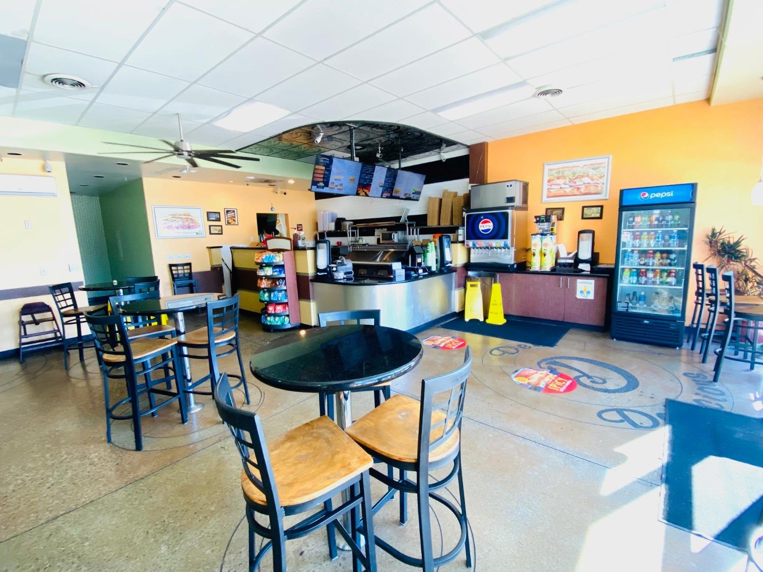 2041 E Shields Ave, Fresno, CA 93726