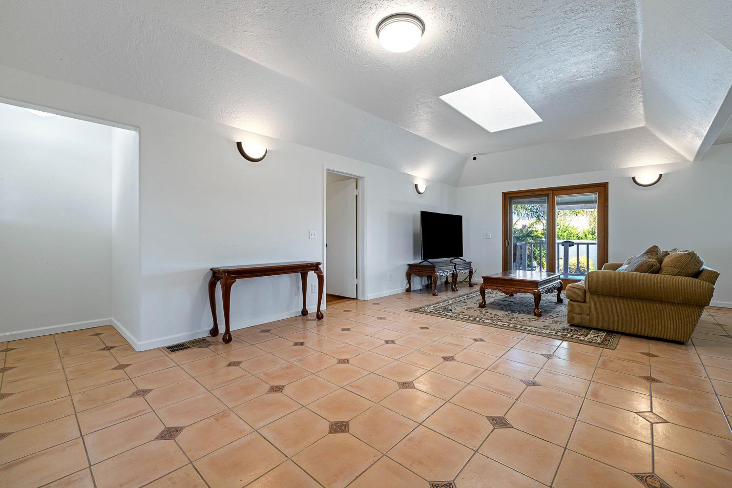 36298 Hwy 33, Coalinga, CA 93210