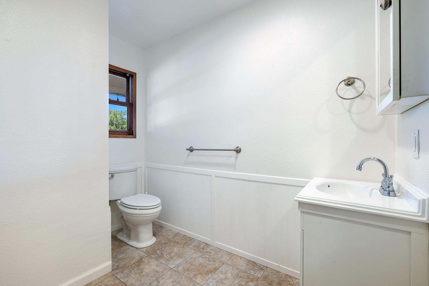 36298 Hwy 33, Coalinga, CA 93210