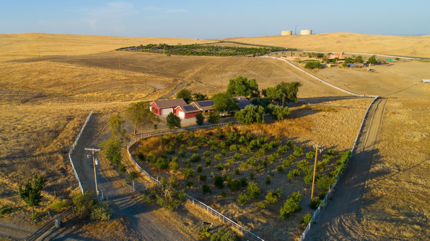 36298 Hwy 33, Coalinga, CA 93210