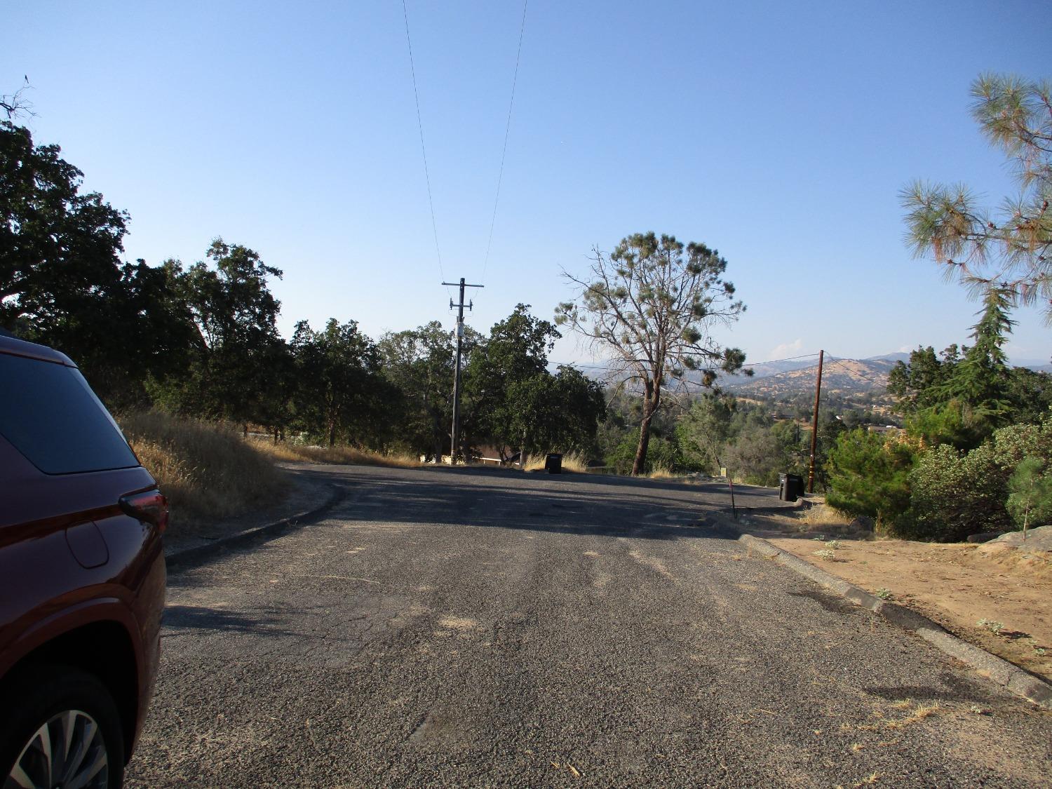 42112 Colt Way, Coarsegold, CA 93614