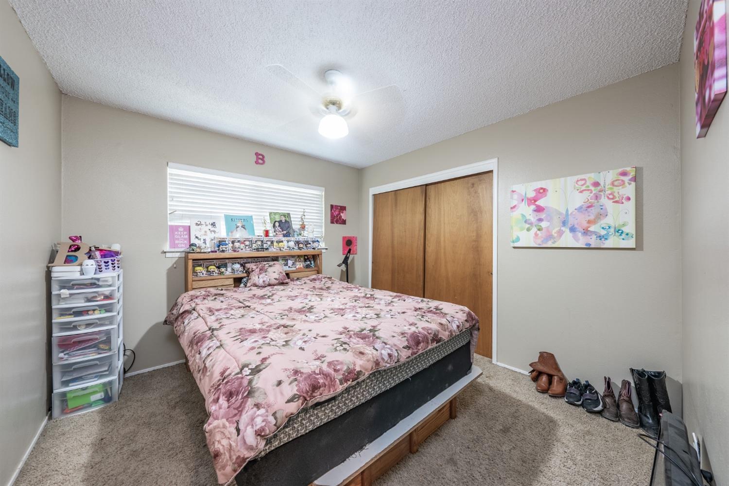 165 W Magnolia Ave, Hanford, CA 93230