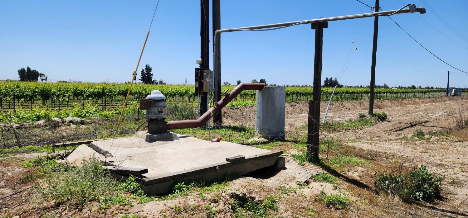 11250 E Dinuba Ave, Selma, CA 93662