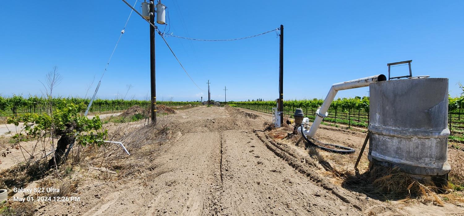 11250 E Dinuba Ave, Selma, CA 93662