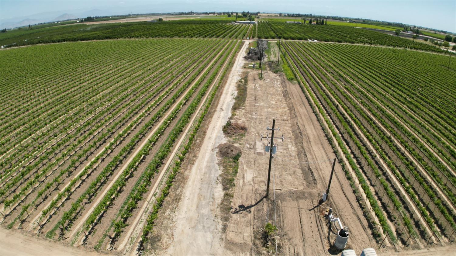 11250 E Dinuba Ave, Selma, CA 93662