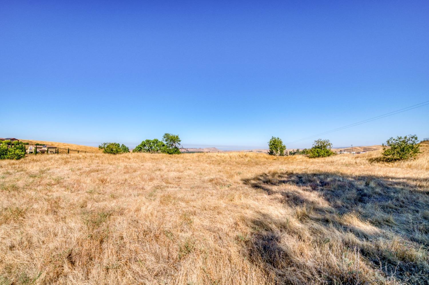 0 0 No Address Available, Friant, CA 93626