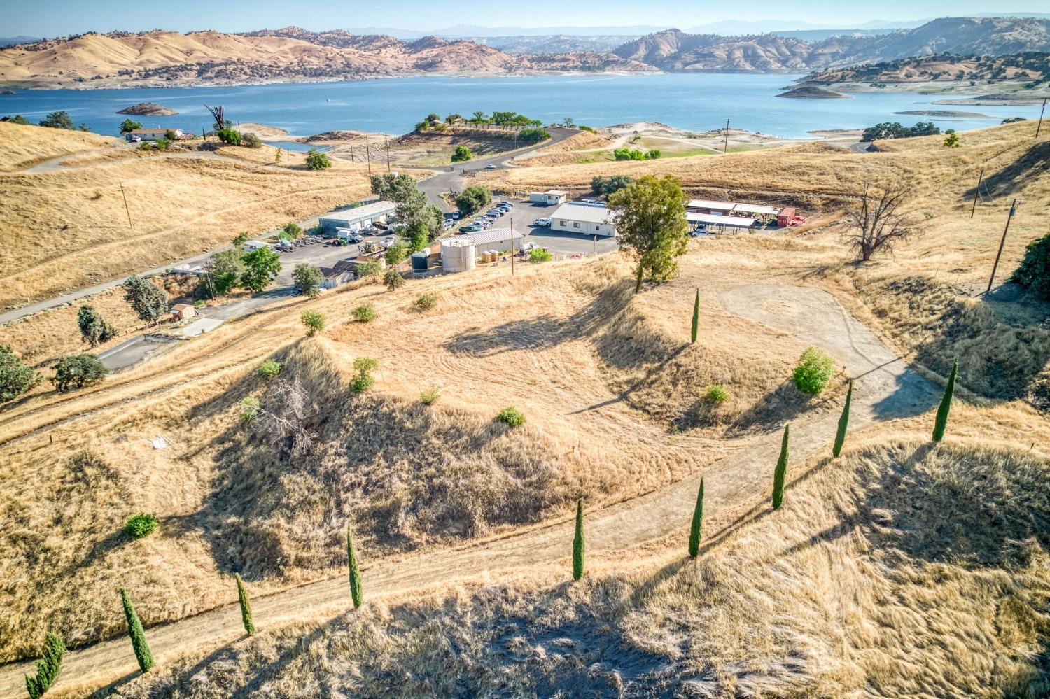 0 0 No Address Available, Friant, CA 93626