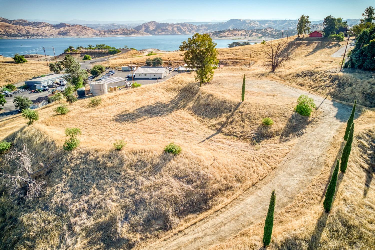 0 0 No Address Available, Friant, CA 93626