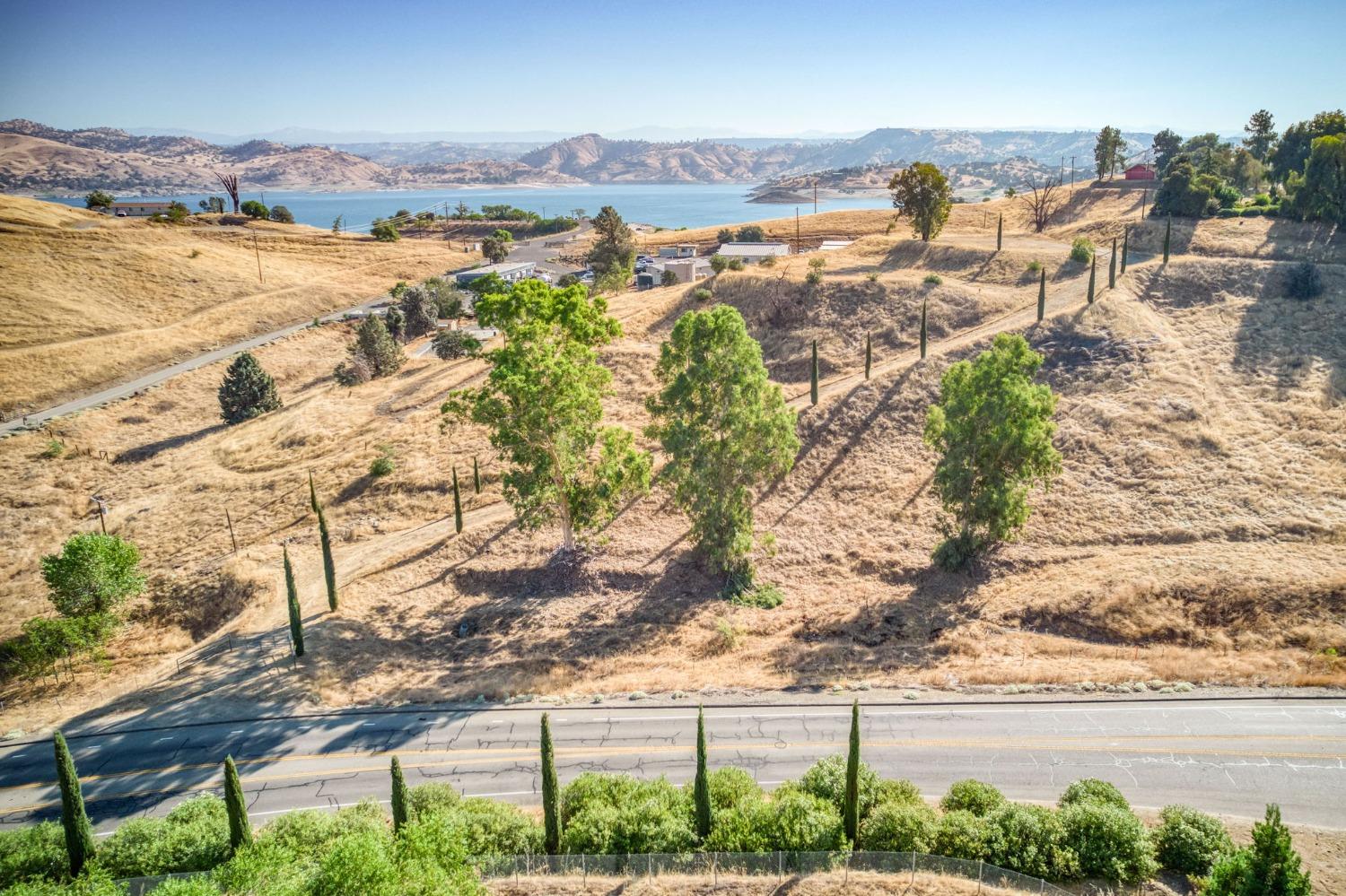 0 0 No Address Available, Friant, CA 93626