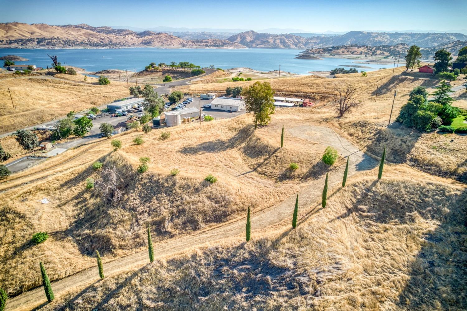 0 0 No Address Available, Friant, CA 93626