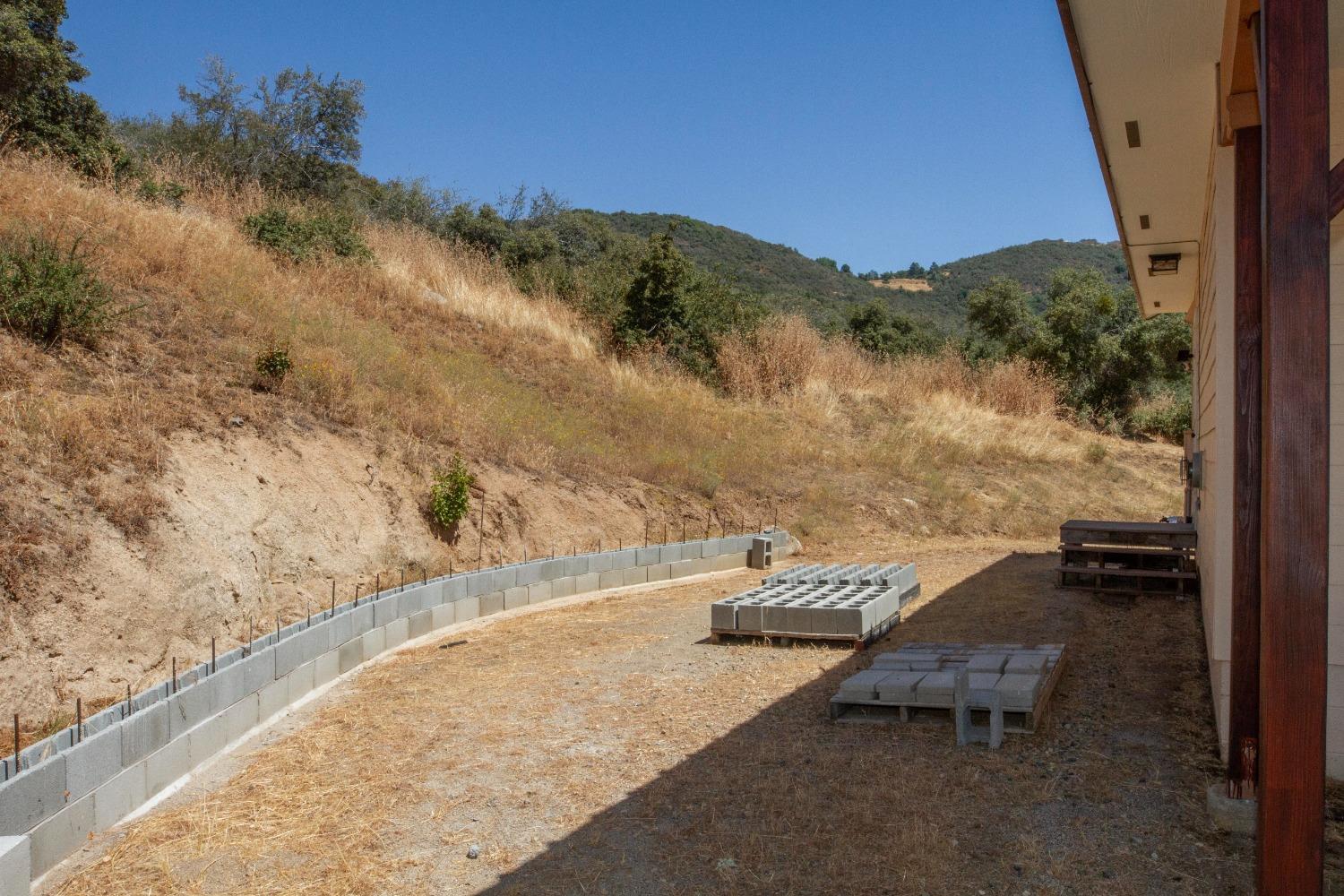 44981 Todd Eymann Rd, Miramonte, CA 93641