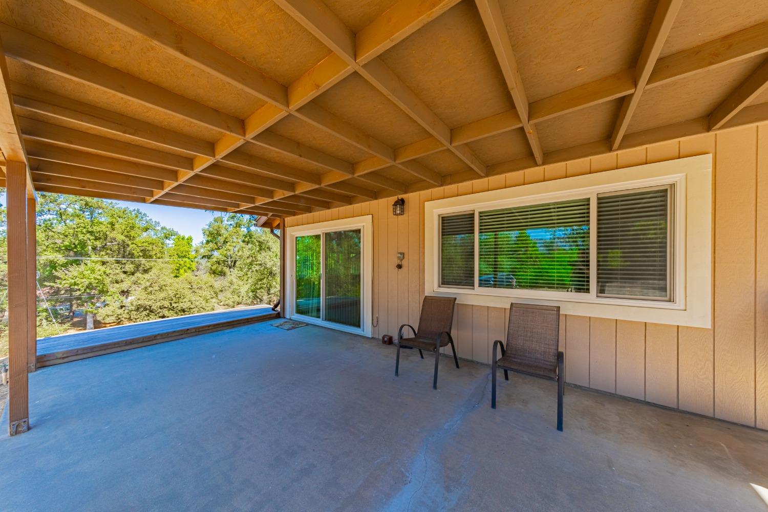 41243 Pamela Pl, Oakhurst, CA 93644