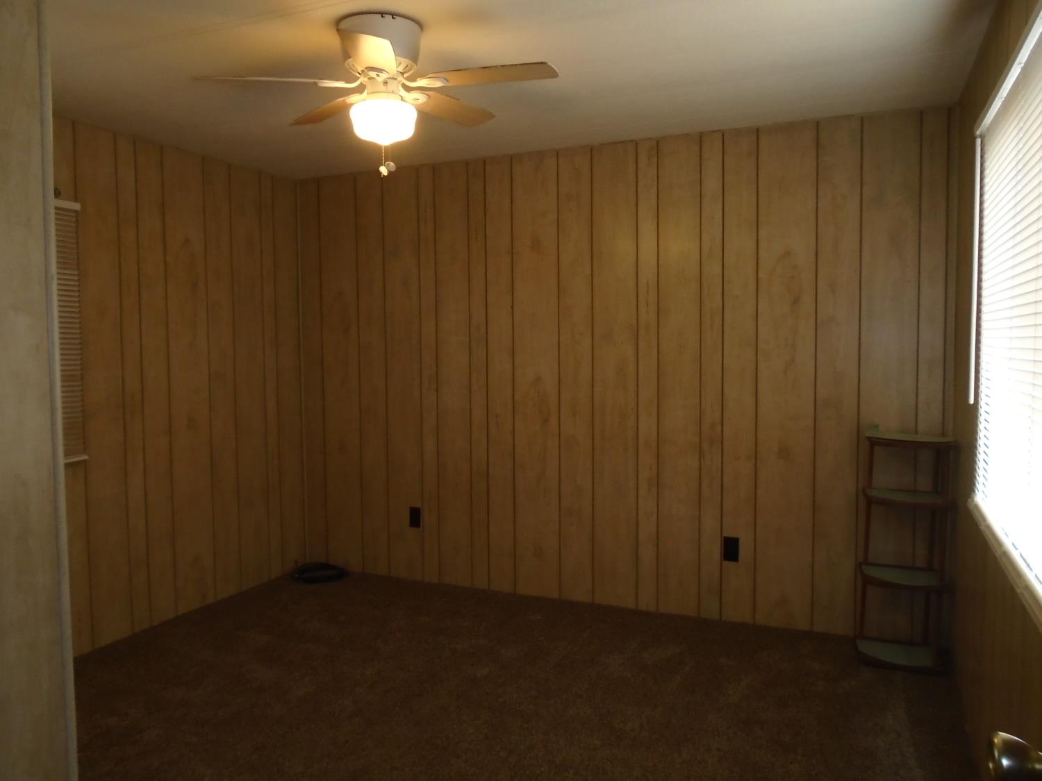 860 #117 E Grangeville Blvd #117, Hanford, CA 93230