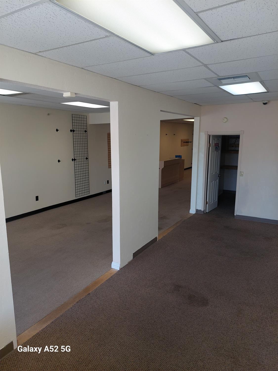 222 Robertson Blvd, Chowchilla, CA 93610