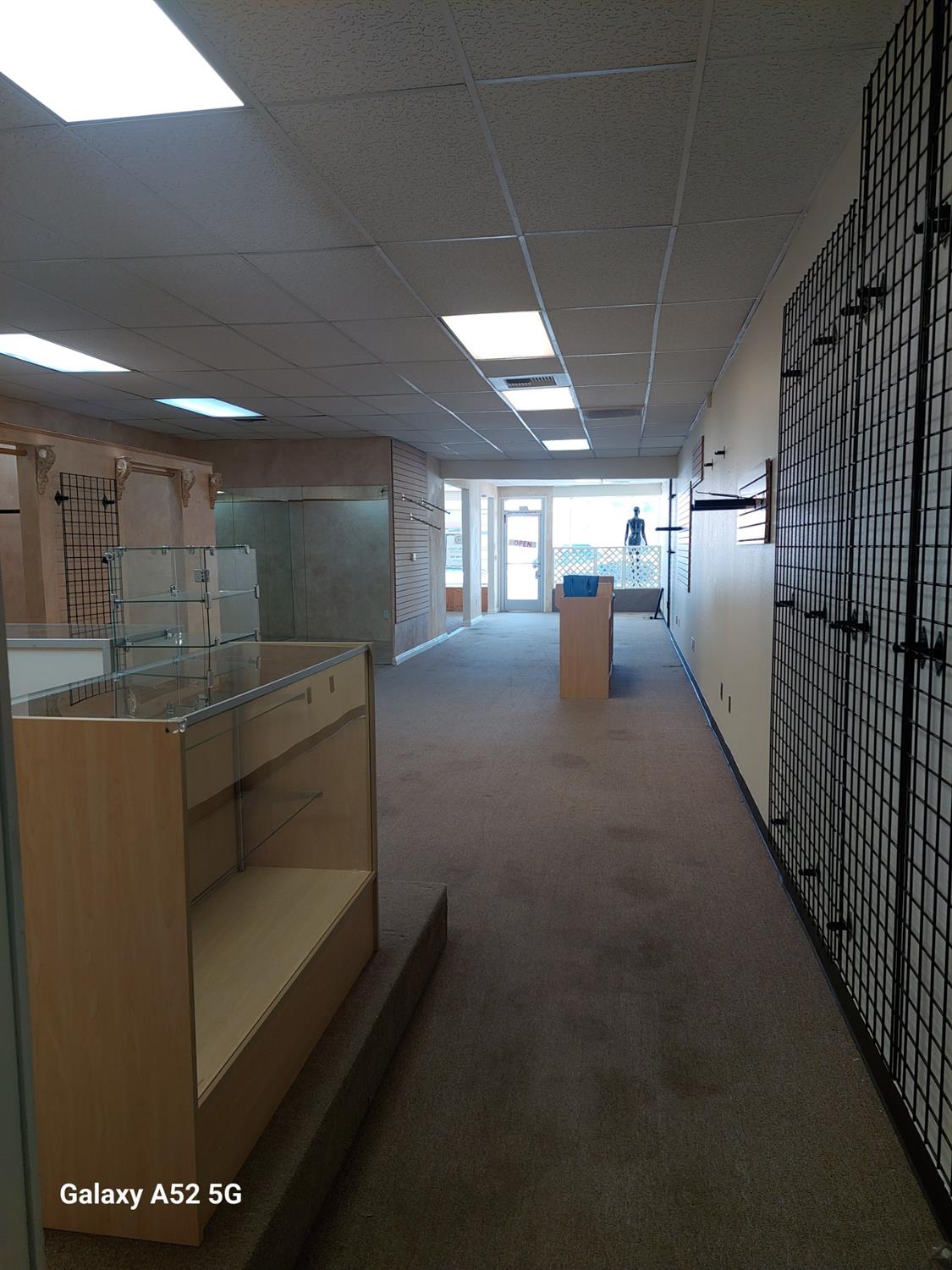 222 Robertson Blvd, Chowchilla, CA 93610