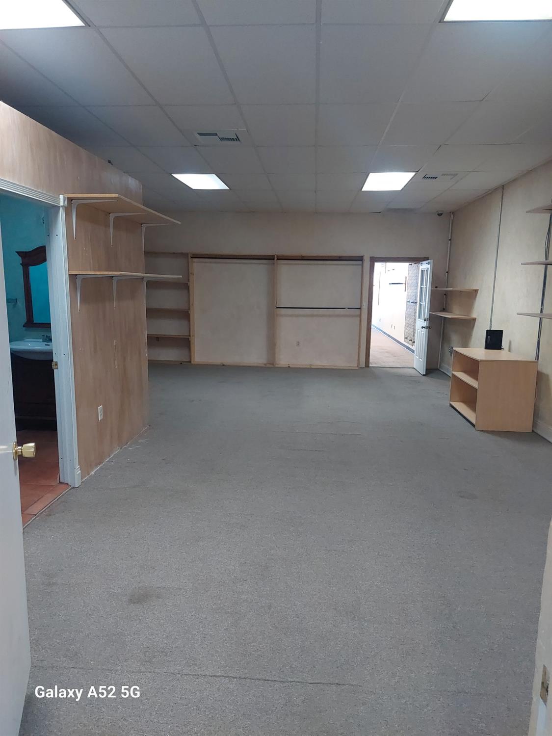 222 Robertson Blvd, Chowchilla, CA 93610