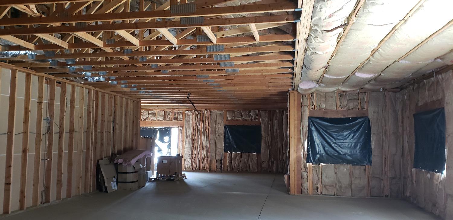 2531 Howard Rd, Madera, CA 93637