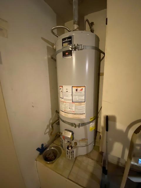 945 S Clovis Ave #V, Fresno, CA 93727