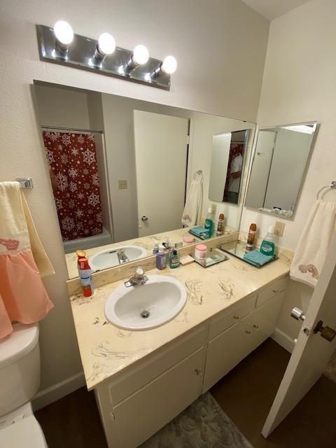 945 S Clovis Ave #V, Fresno, CA 93727