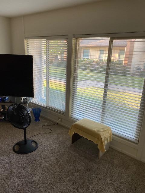 945 S Clovis Ave #V, Fresno, CA 93727