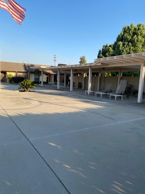 945 S Clovis Ave #V, Fresno, CA 93727