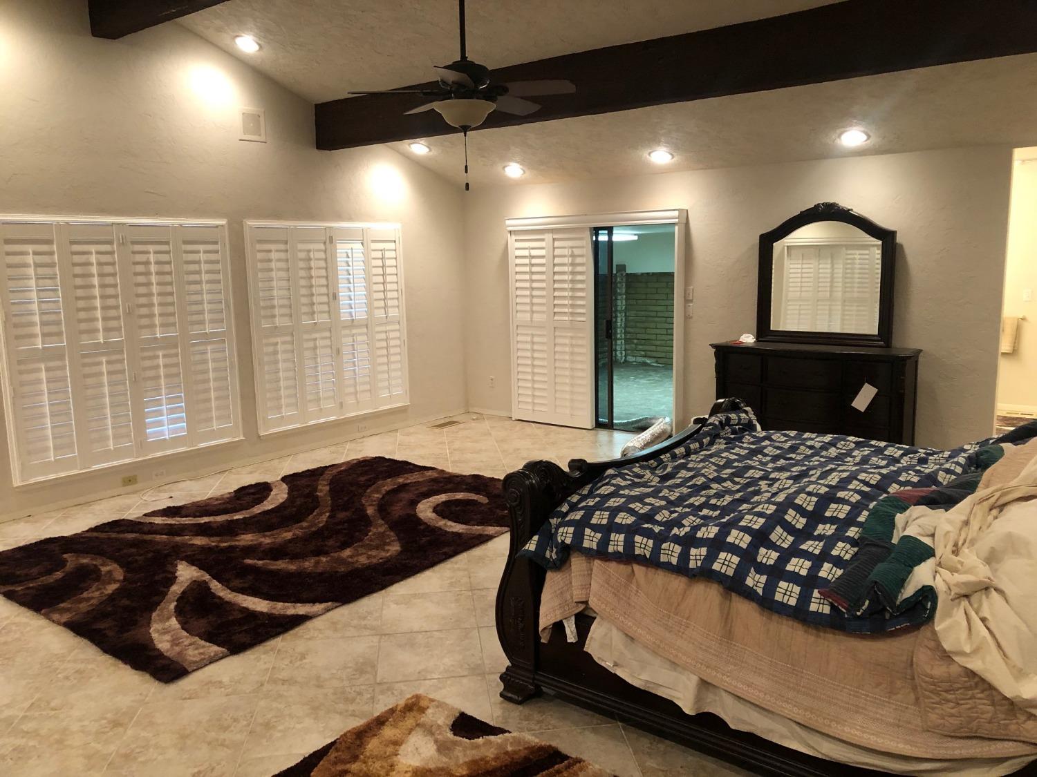 5478 E Butler Ave, Fresno, CA 93727