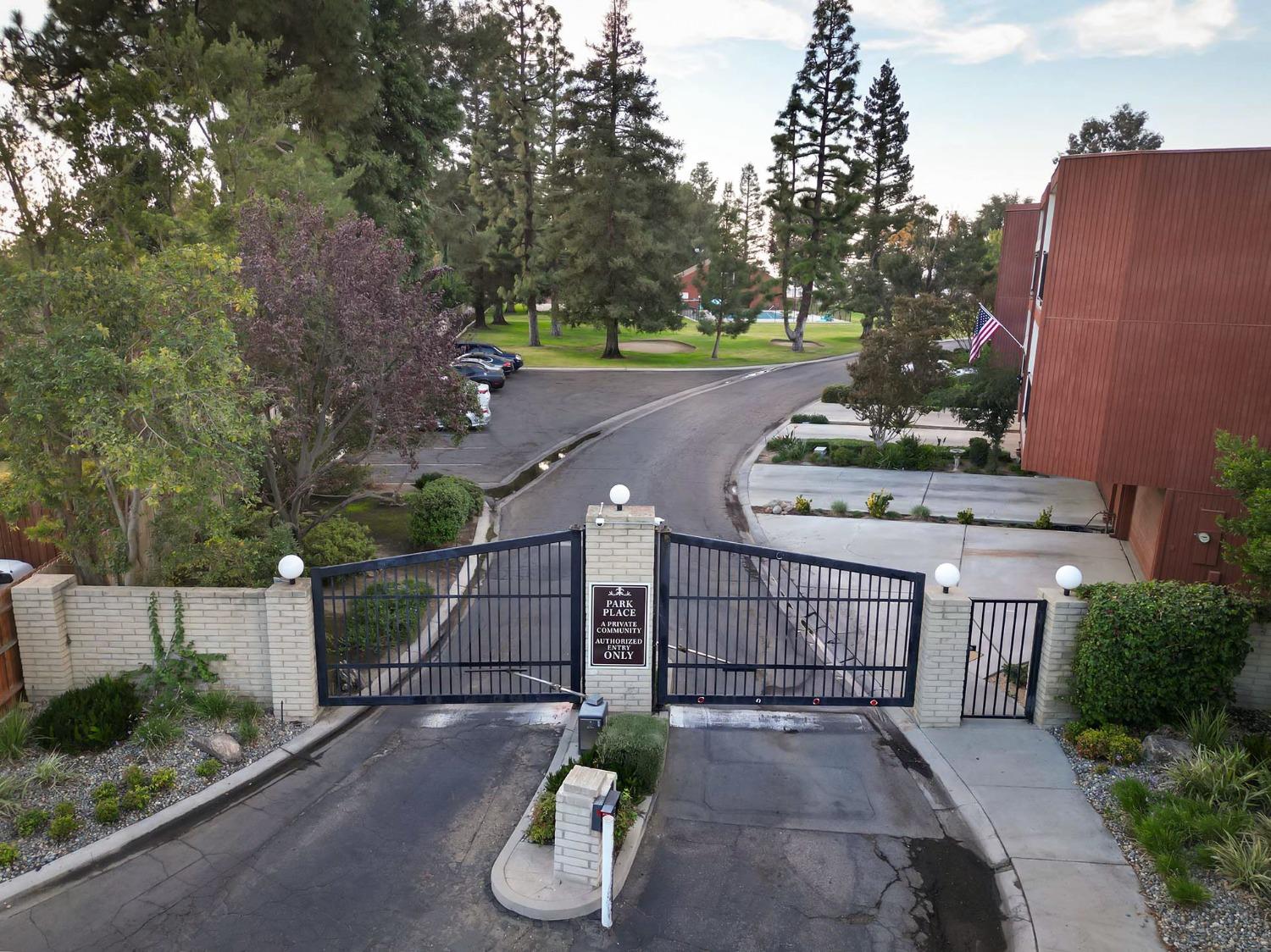 4200 Boise St Unit St #3B, Bakersfield, CA 93306