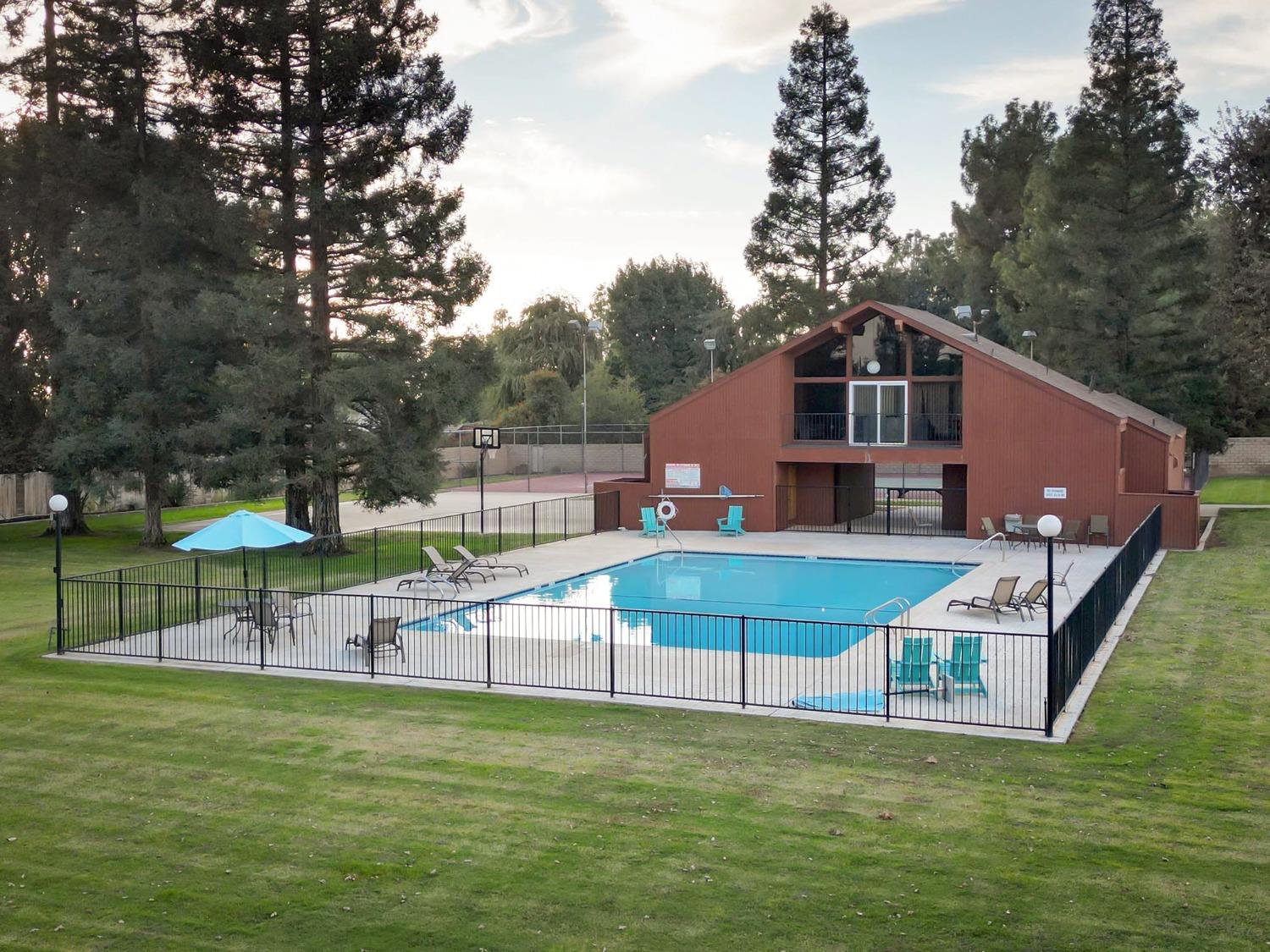 4200 Boise St Unit St #3B, Bakersfield, CA 93306