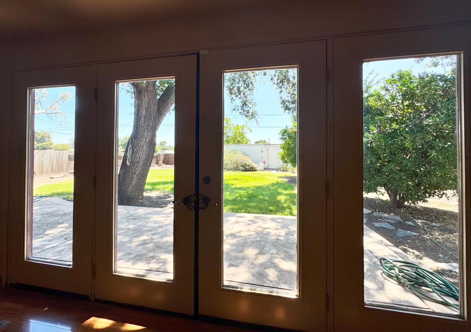 1041 Golden Gate Ave, Dos Palos, CA 93620