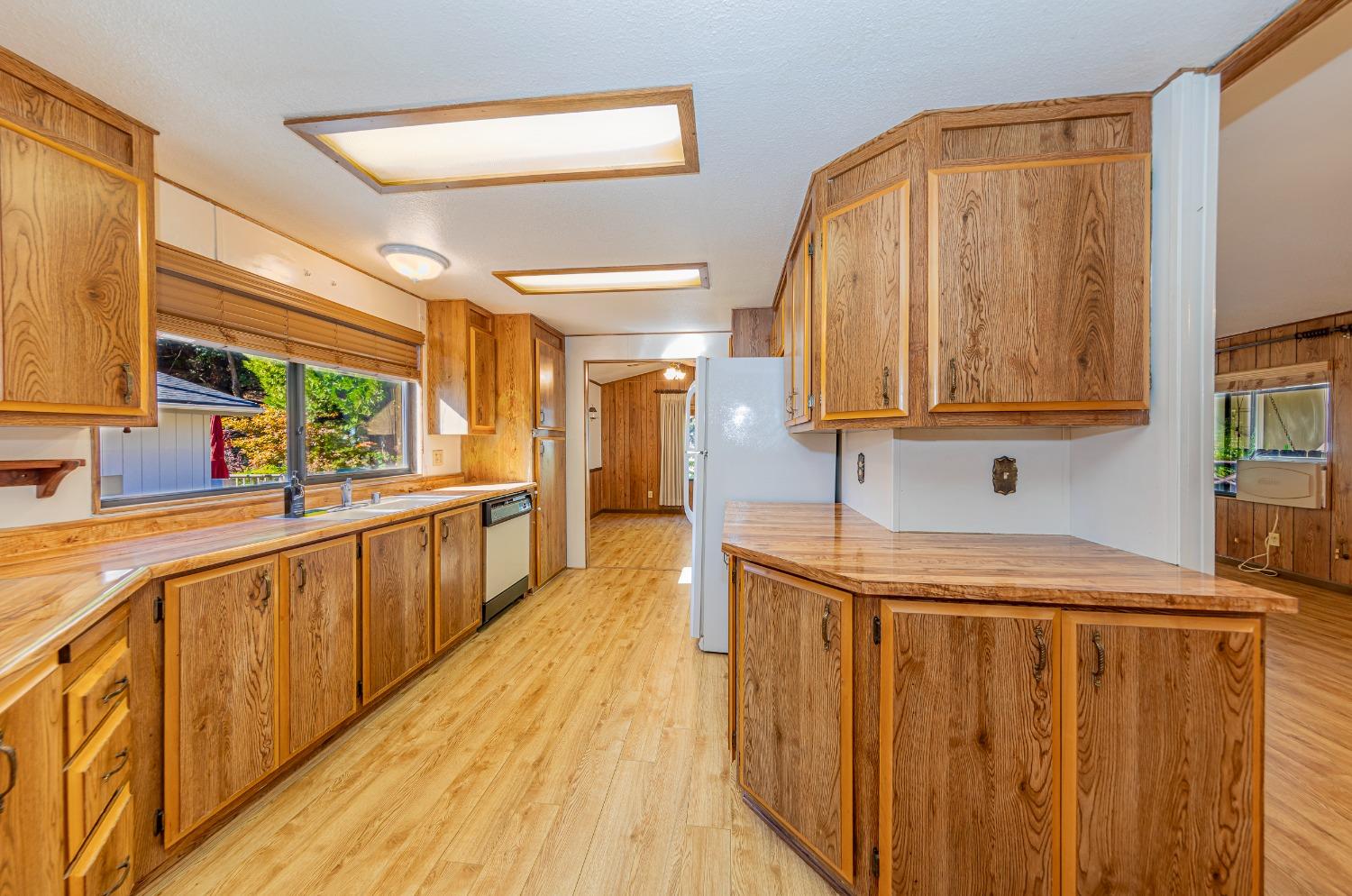 39737 Road 274 #22, Bass Lake, CA 93604