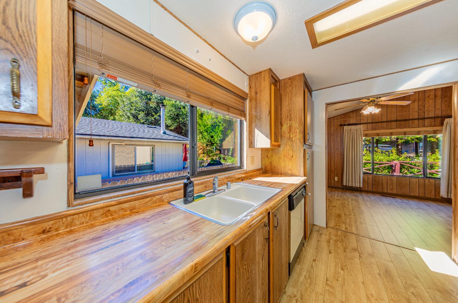 39737 Road 274 #22, Bass Lake, CA 93604