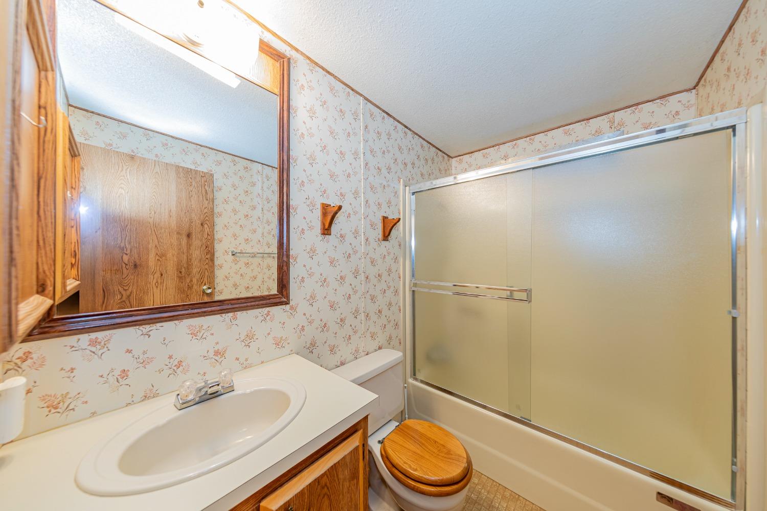 39737 Road 274 #22, Bass Lake, CA 93604