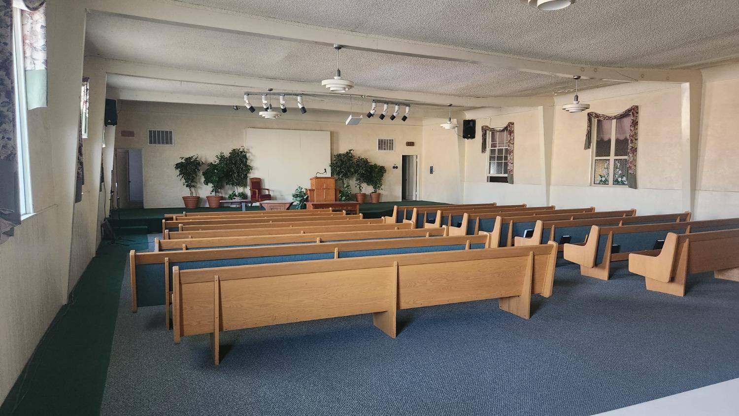 398 N Maple Ave, Fresno, CA 93702