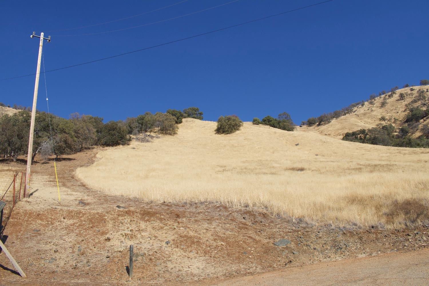 0 0 Crane Ln, Yokuts Valley, CA 93675