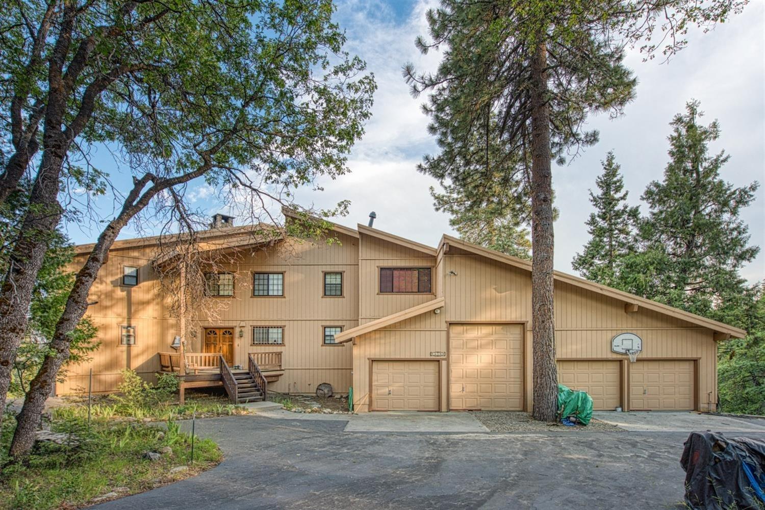 52180 Chahlip Ln, Shaver Lake, CA 93664
