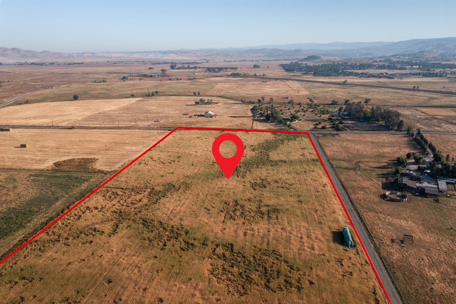 13351 E Herndon, Clovis, CA 93619