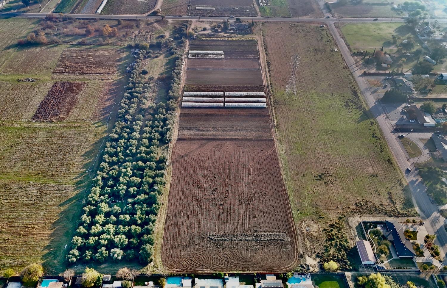 5866 W Shields Ave, Fresno, CA 93722