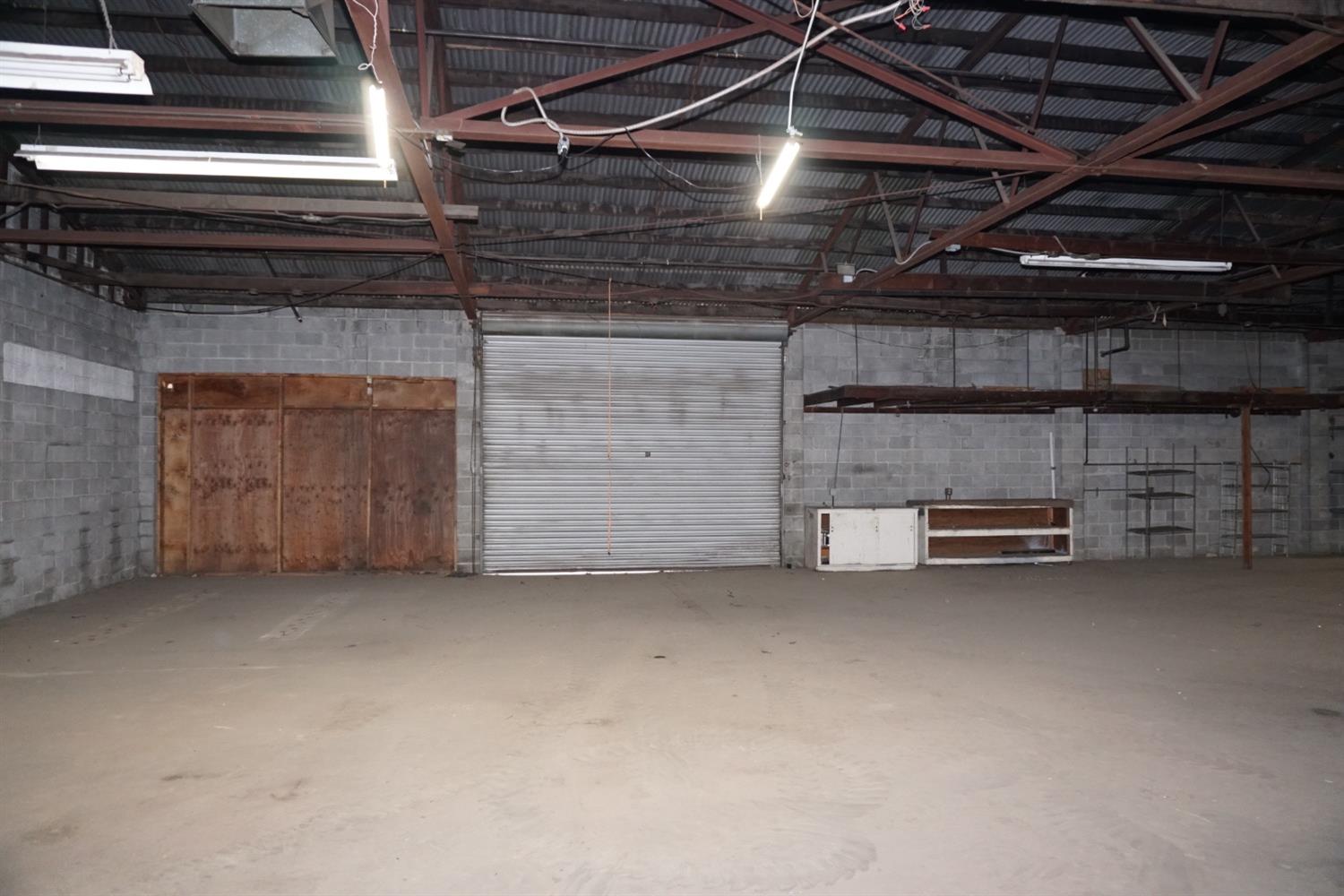 1819 E Lamona Ave E, Fresno, CA 93703