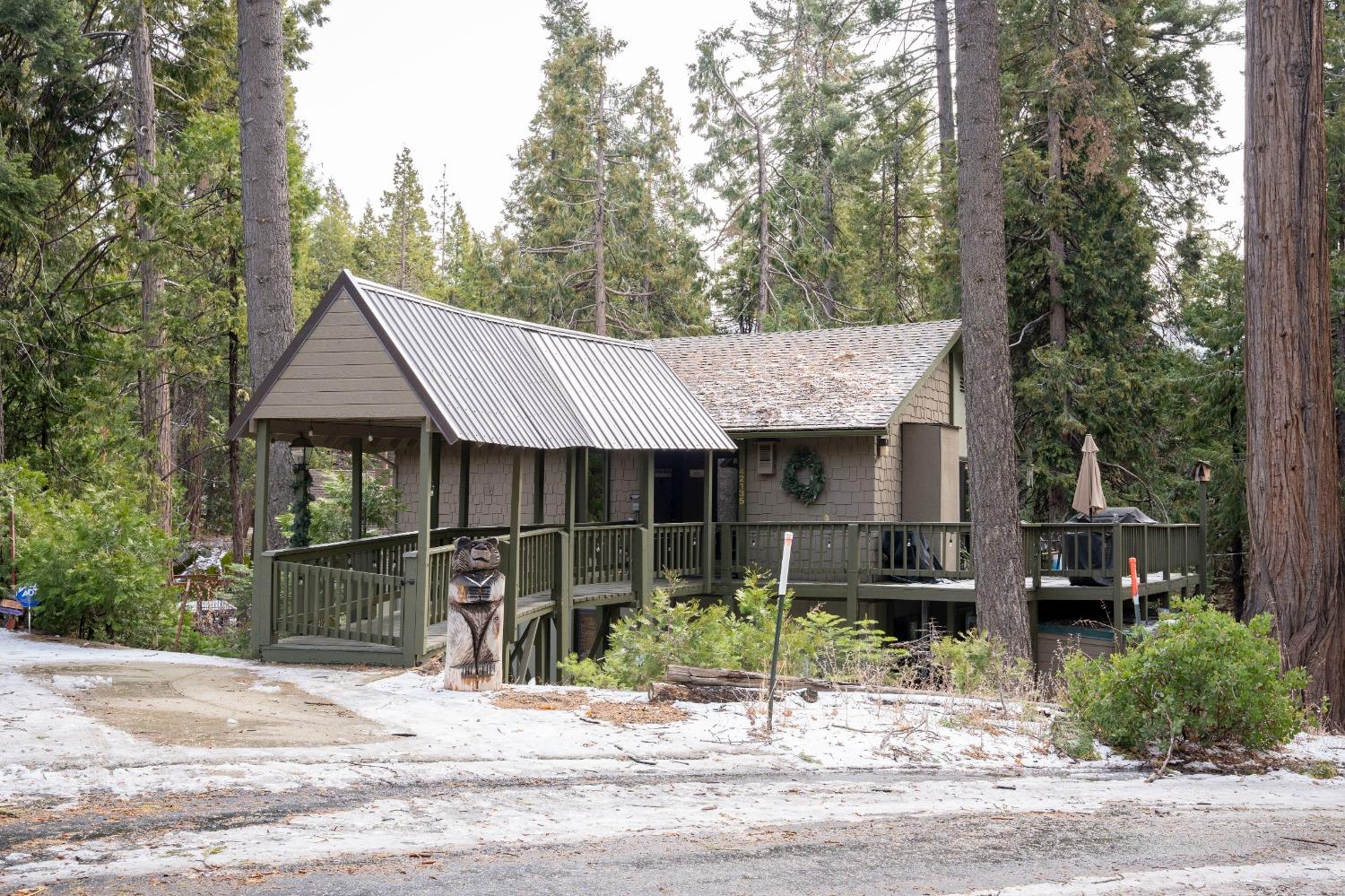42135 Hanging Branch Rd, Shaver Lake, CA 93664