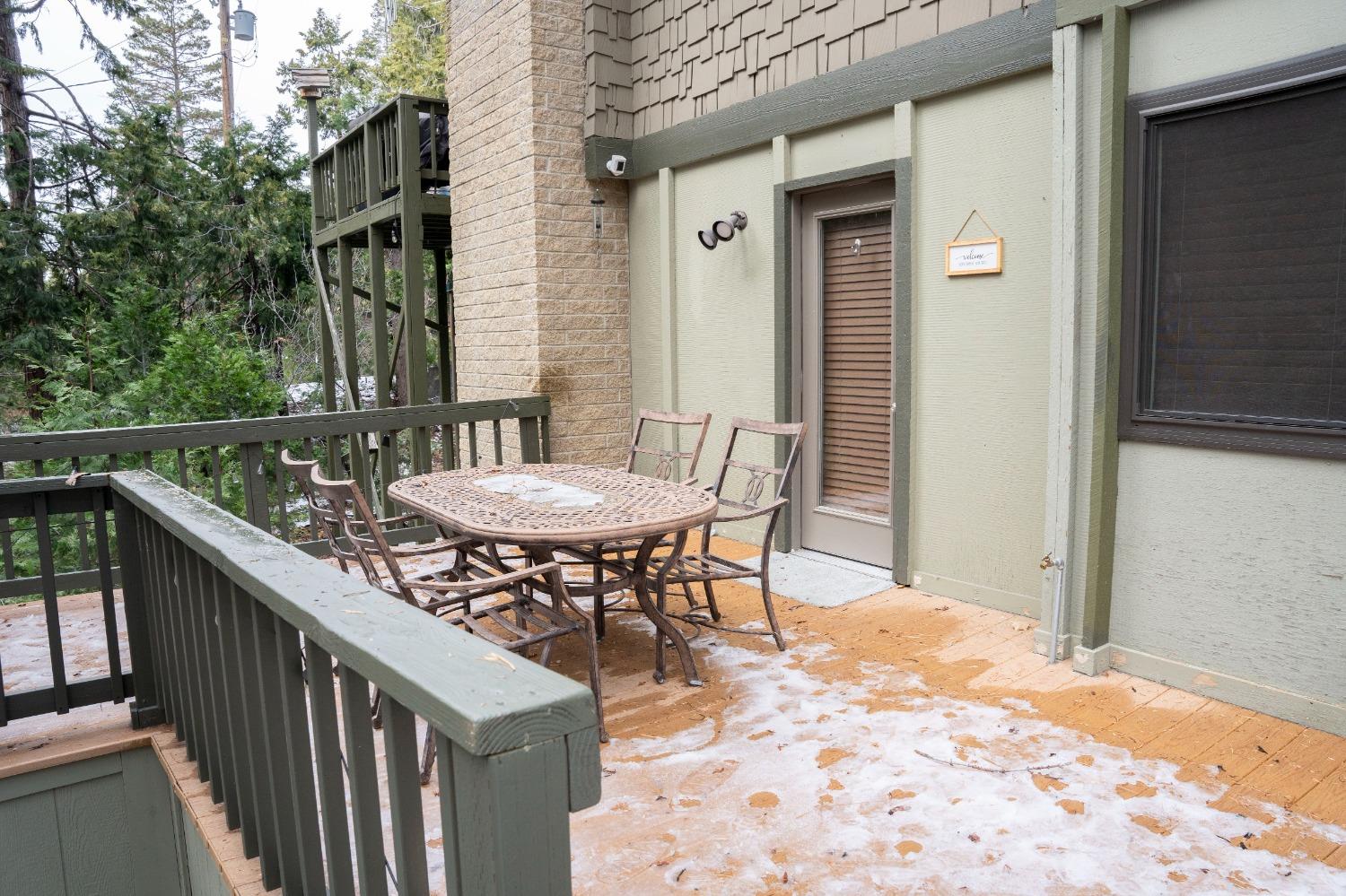 42135 Hanging Branch Rd, Shaver Lake, CA 93664