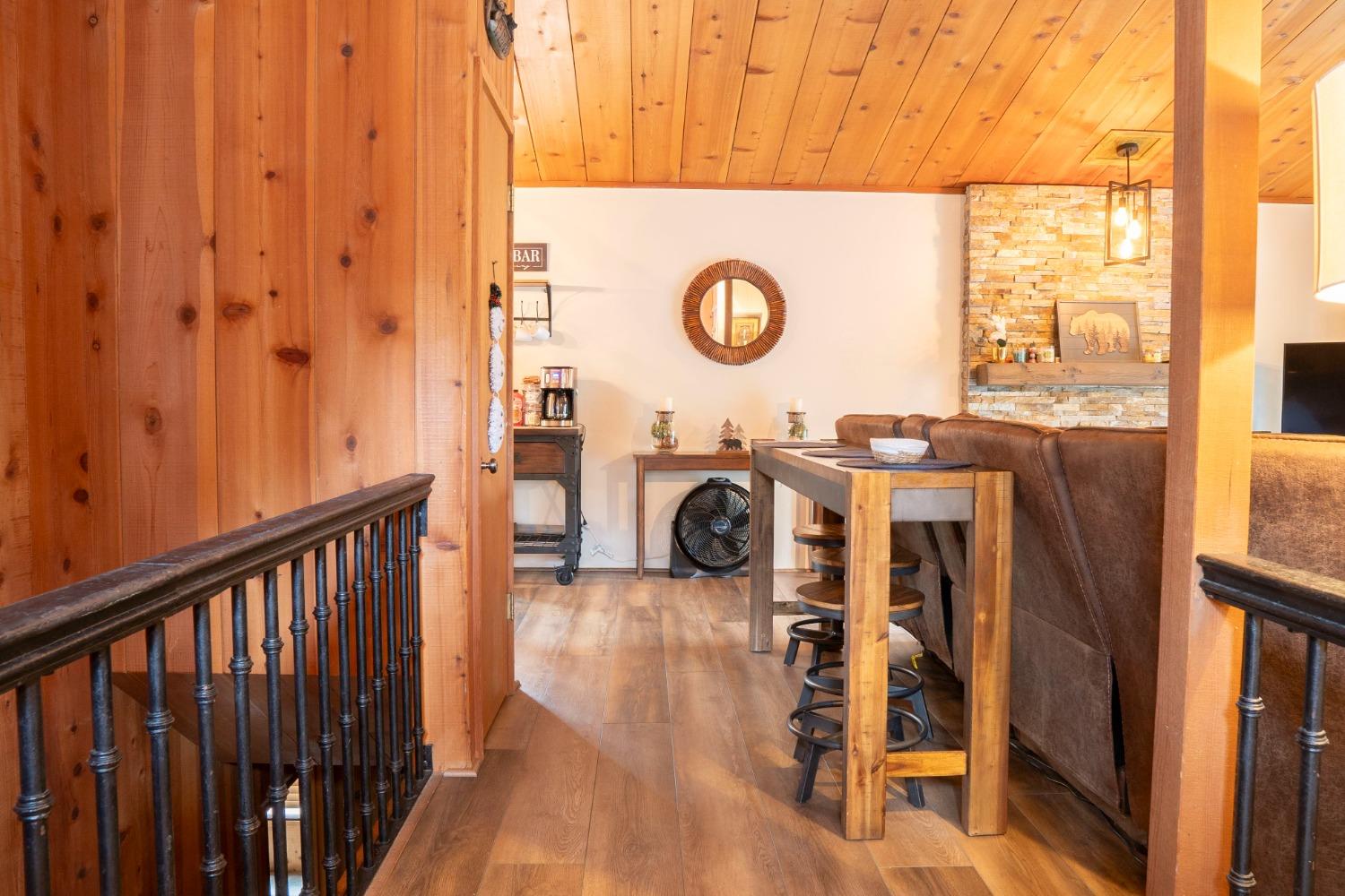 42135 Hanging Branch Rd, Shaver Lake, CA 93664