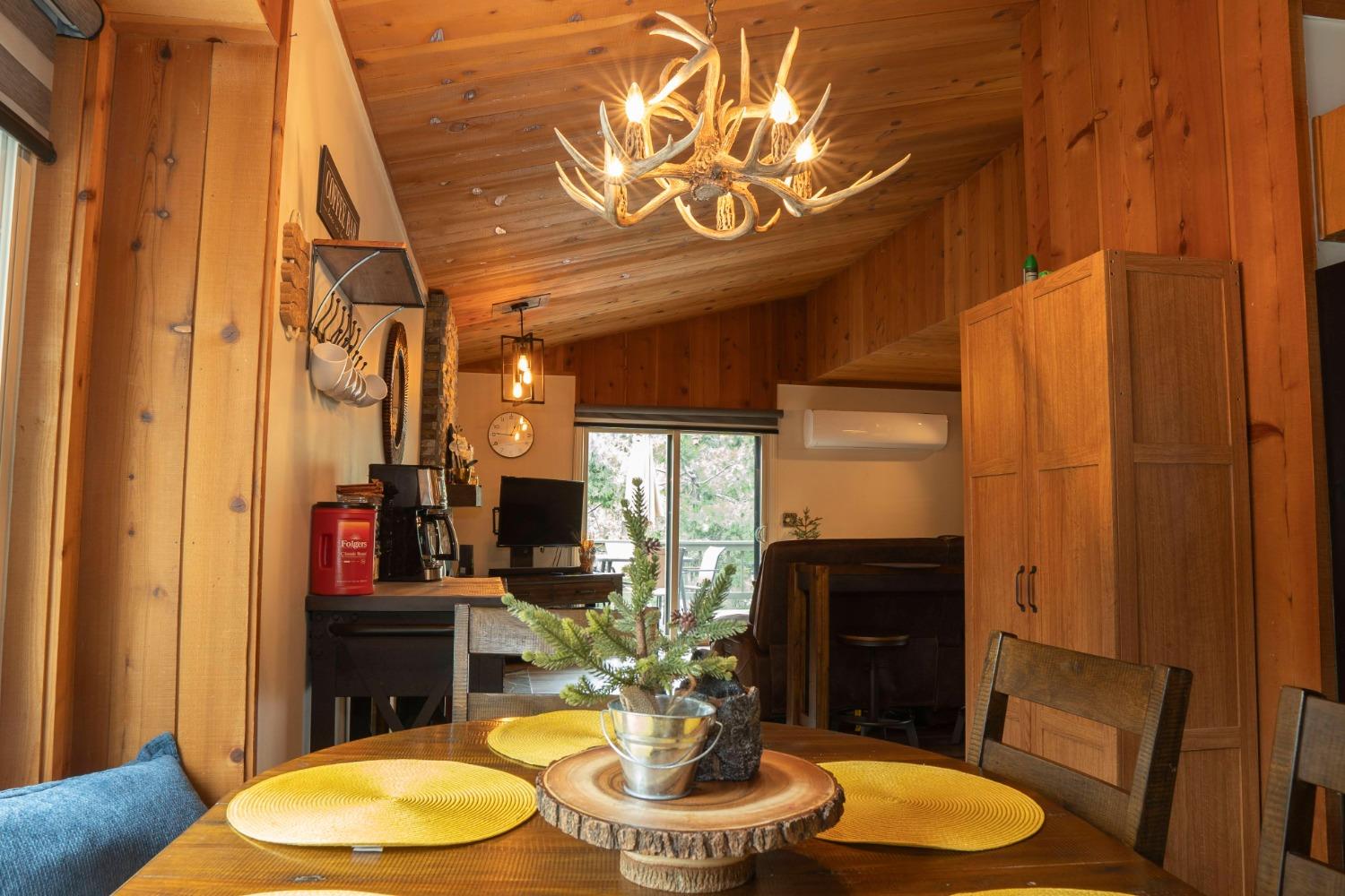 42135 Hanging Branch Rd, Shaver Lake, CA 93664