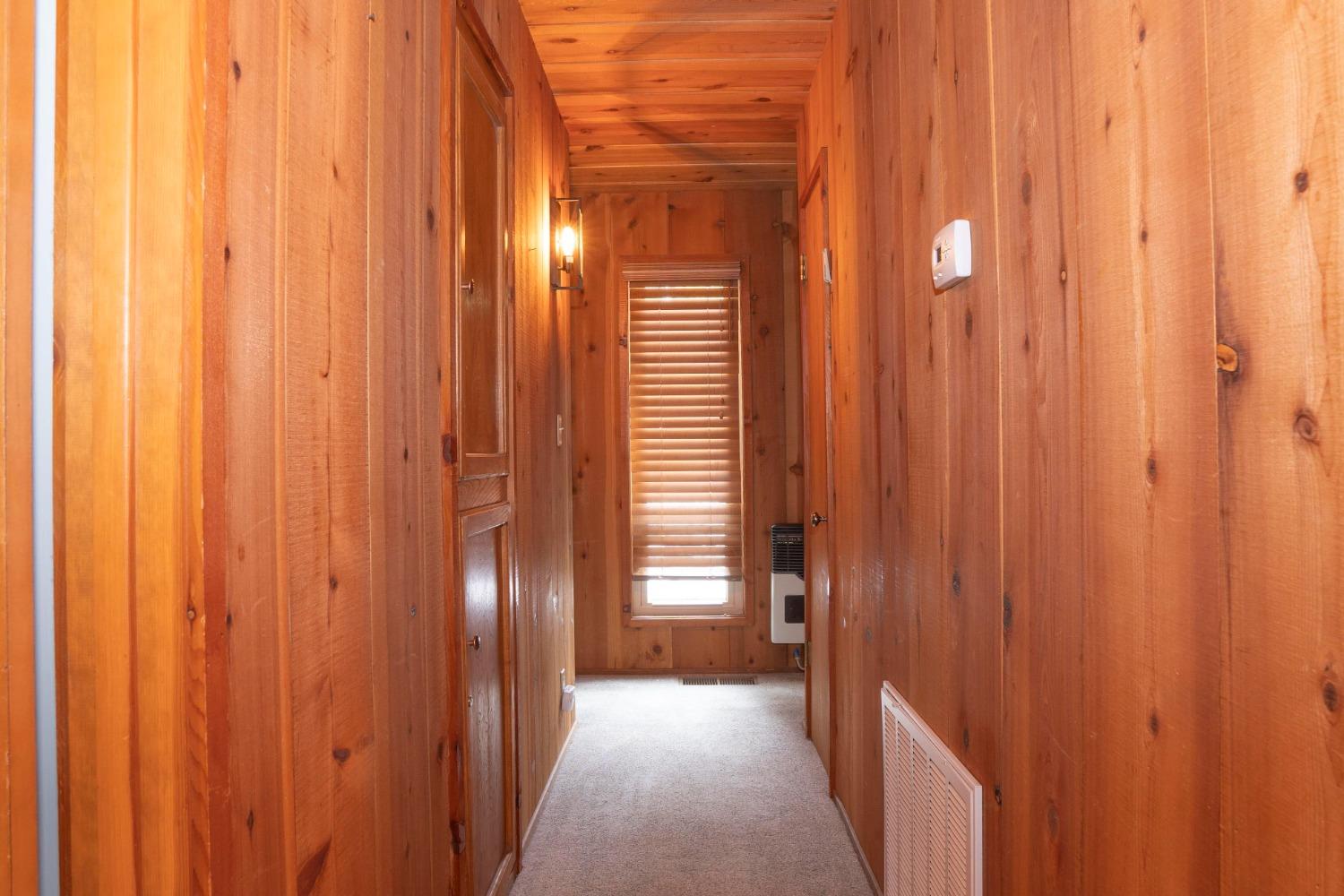 42135 Hanging Branch Rd, Shaver Lake, CA 93664