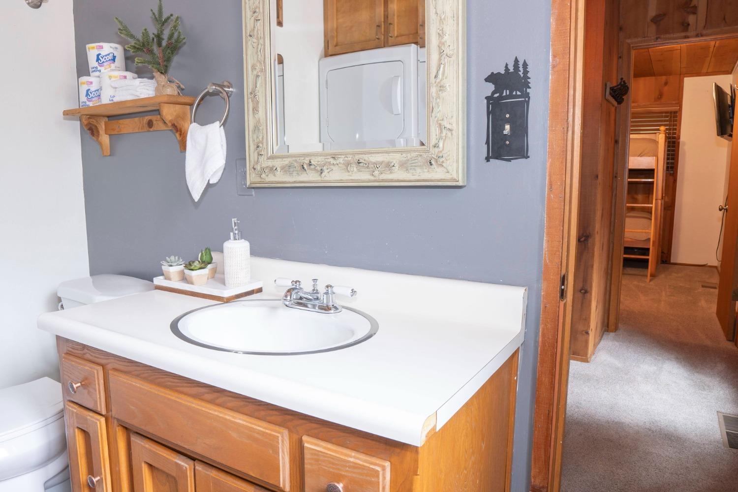 42135 Hanging Branch Rd, Shaver Lake, CA 93664