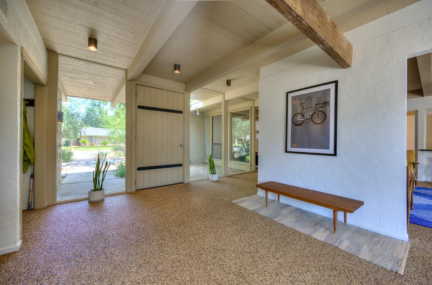 2739 W San Ramon Ave, Fresno, CA 93711