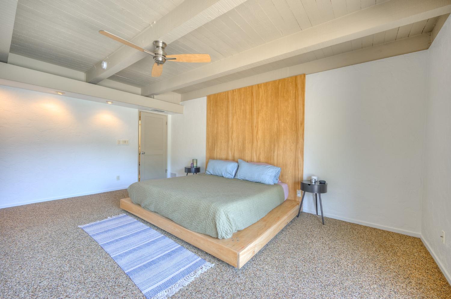 2739 W San Ramon Ave, Fresno, CA 93711